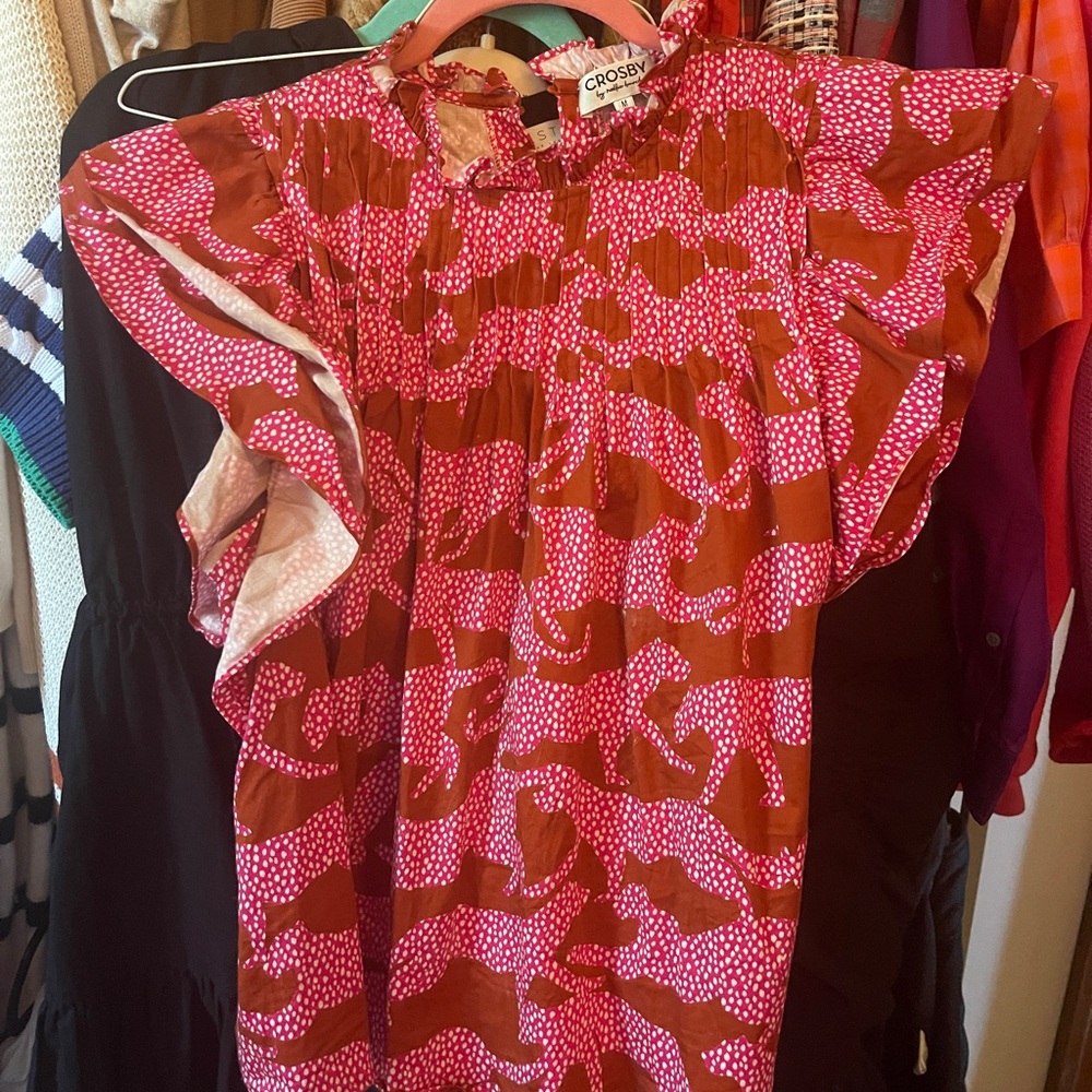 🐆 CROSBY by Mollie Burch Flutter Sleeve Blouse🐆